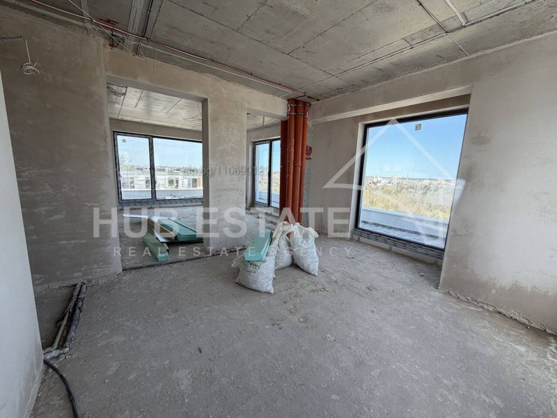Продава 4-СТАЕН в град Добрич, Добротица - Албенска - 206 кв.м / 262 500 € » 513 405.38 лв., ХЪБ ЕСТЕЙТ