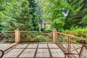Продава 2-стаен град София Изток - [1] 