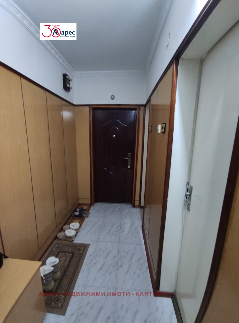 Продава  3-стаен град Пазарджик , Запад , 83 кв.м | 46681371 - изображение [3]