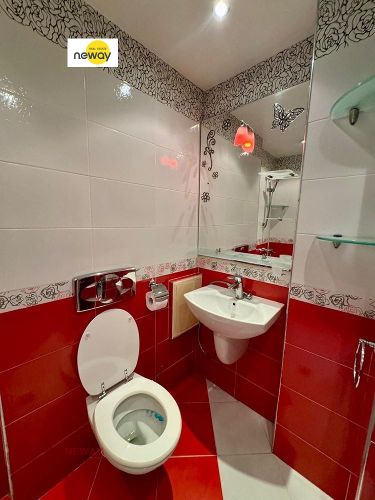 Продава  3-стаен град Плевен , Широк център , 95 кв.м | 29831144 - изображение [16]