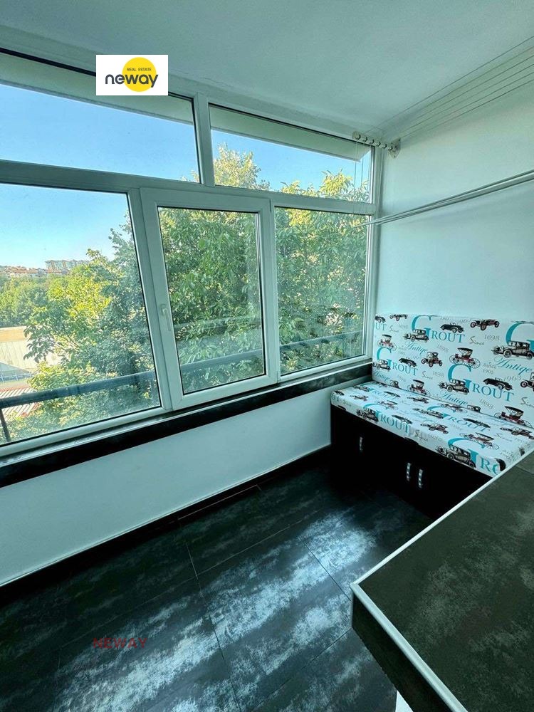 Продава  3-стаен град Плевен , Широк център , 95 кв.м | 29831144 - изображение [6]