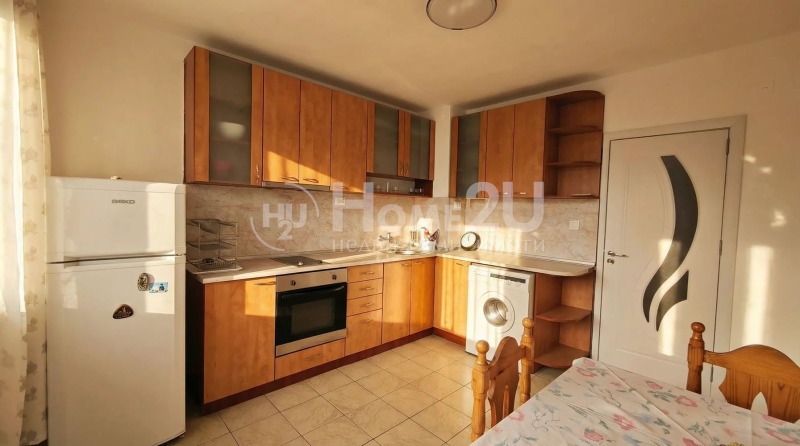 Продава 3-СТАЕН, гр. Бургас, Възраждане, снимка 3 - Апартаменти - 53231682