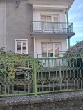 Продава КЪЩА, гр. Ловеч, Гозница, снимка 2
