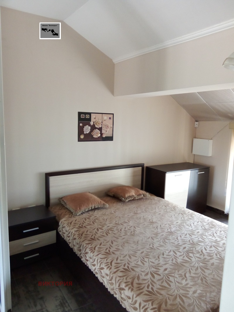 Продава  2-стаен град Пазарджик , Център , 60 кв.м | 34929940 - изображение [2]