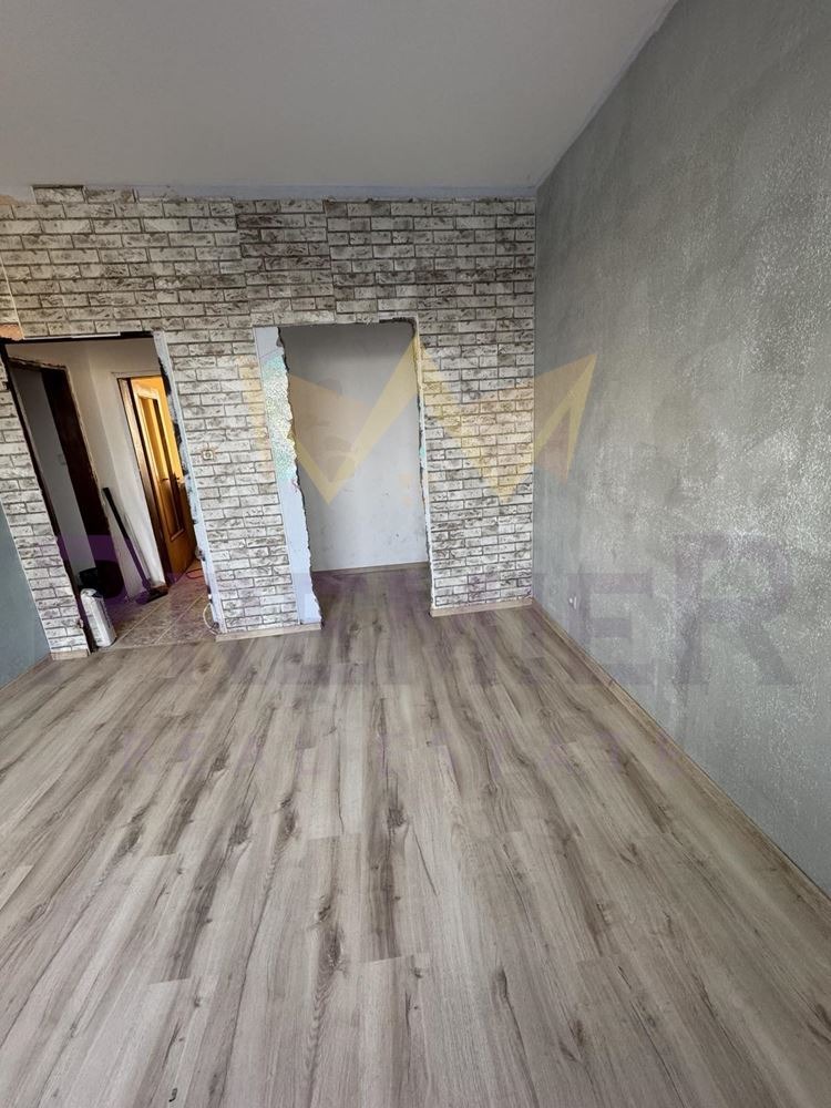 For Sale  2 bedroom Varna , Levski 1 , 65 sq.m | 56731057 - image [2]