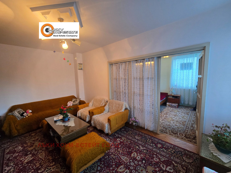 Продава КЪЩА, гр. София, м-т Гърдова глава, снимка 8 - Къщи - 52882710