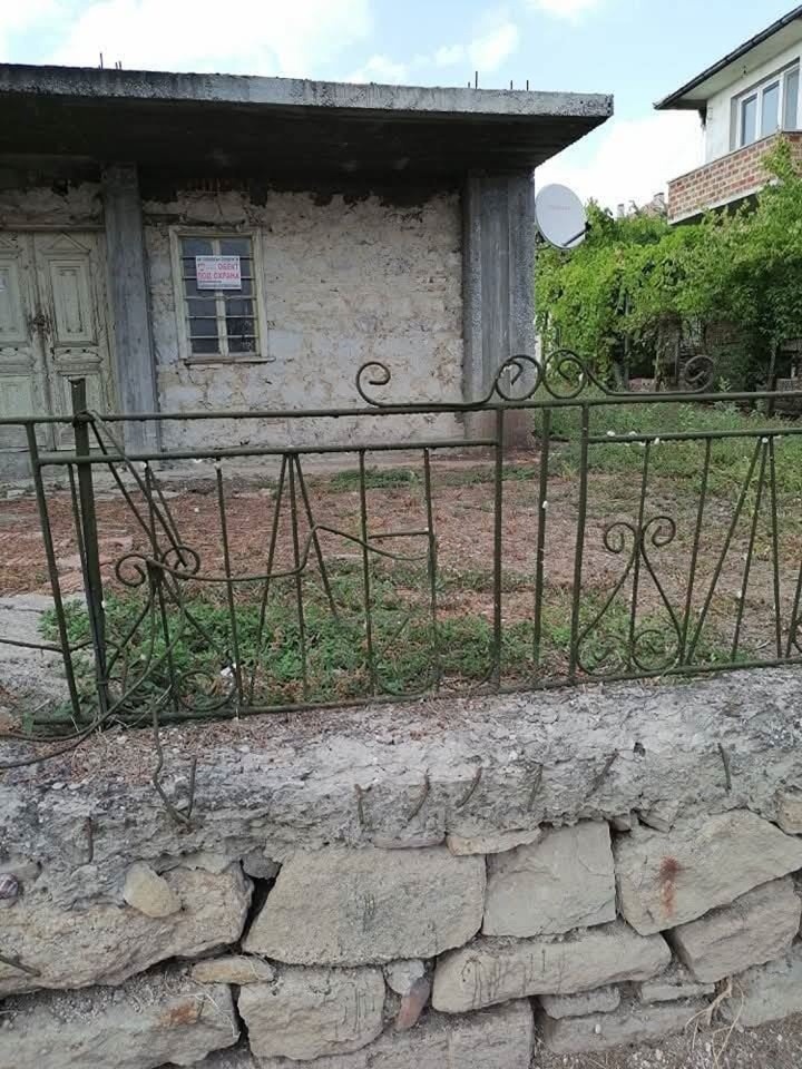 Продава КЪЩА, гр. Айтос, област Бургас, снимка 3 - Къщи - 53815477