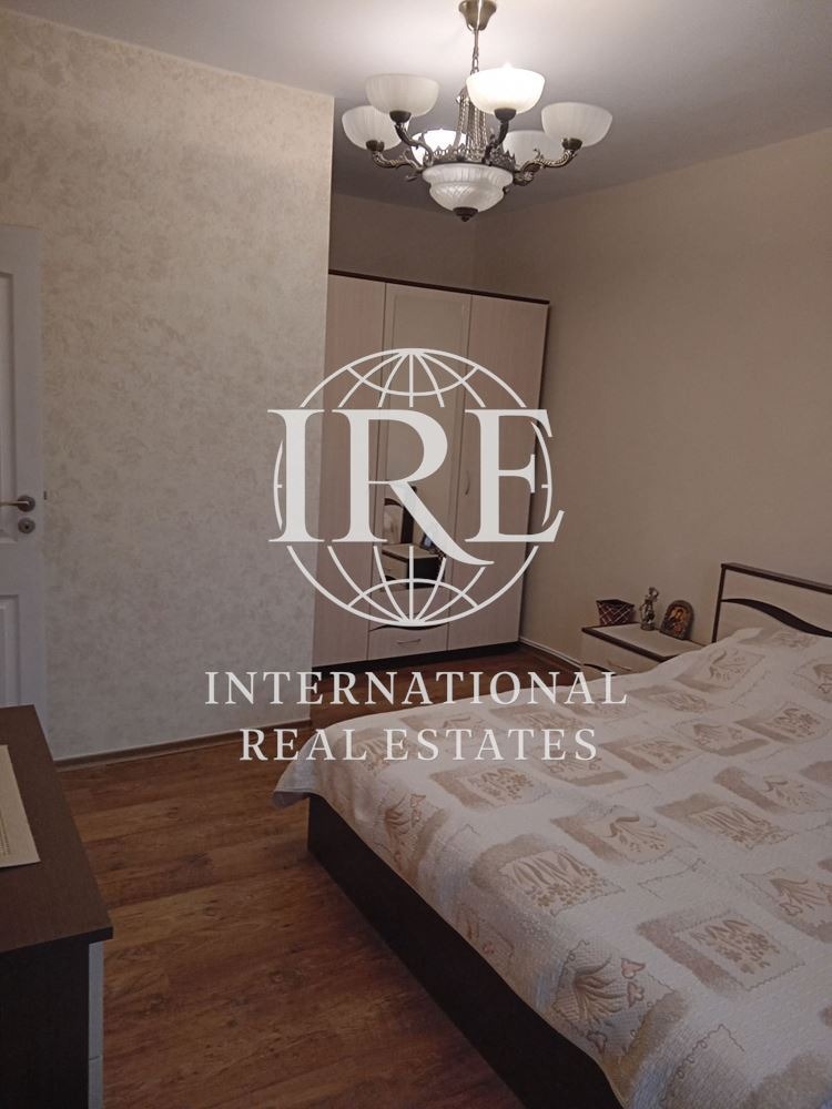 Продава КЪЩА, с. Славеево, област Добрич, снимка 13 - Къщи - 54064113