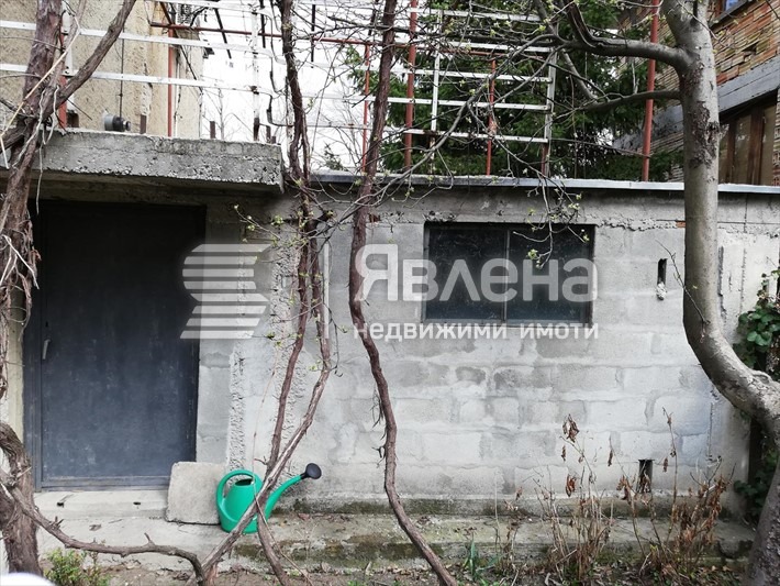 Продава КЪЩА, гр. Попово, област Търговище, снимка 4 - Къщи - 55730106