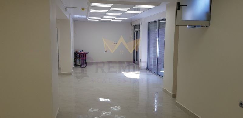 Na sprzedaż  Sklep Warna , Zawod Drużba , 100 mkw | 82172687 - obraz [4]