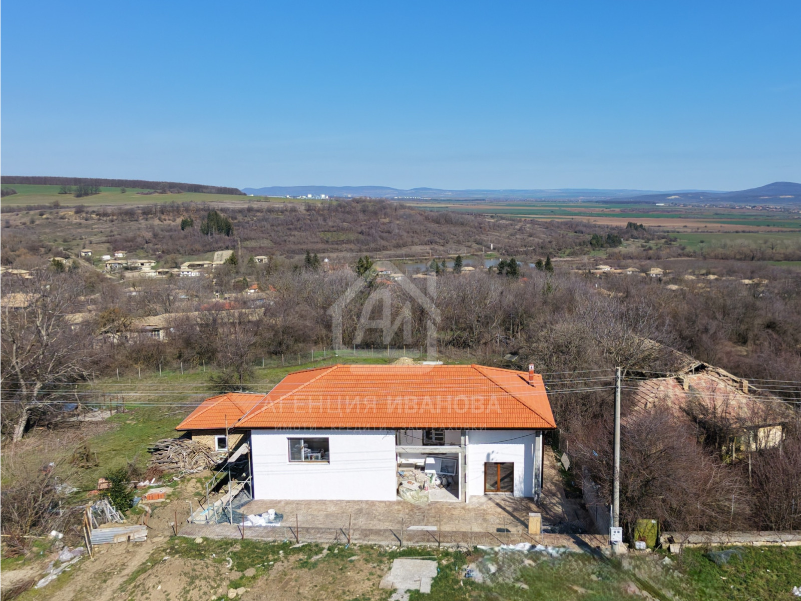 Продава КЪЩА, с. Звезда, област Търговище