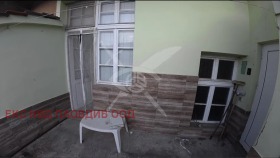 Продава  Етаж от къща, гр. Асеновград