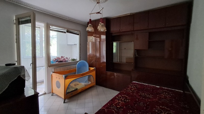 Продава  2-стаен град Шумен , 5-ти полк , 61 кв.м | 11550798 - изображение [2]