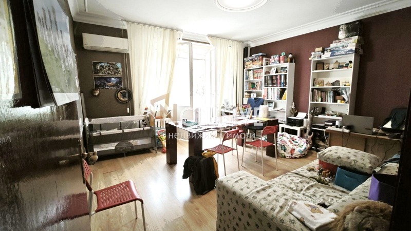 Te koop  Kantoor Sofia , Tsentar , 126 m² | 63118905 - afbeelding [3]
