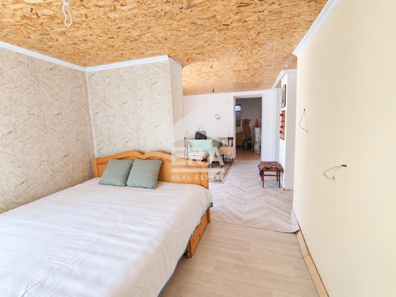 Продава ЕТАЖ ОТ КЪЩА, гр. Хасково, Дружба 1, снимка 2 - Етаж от къща - 53703867