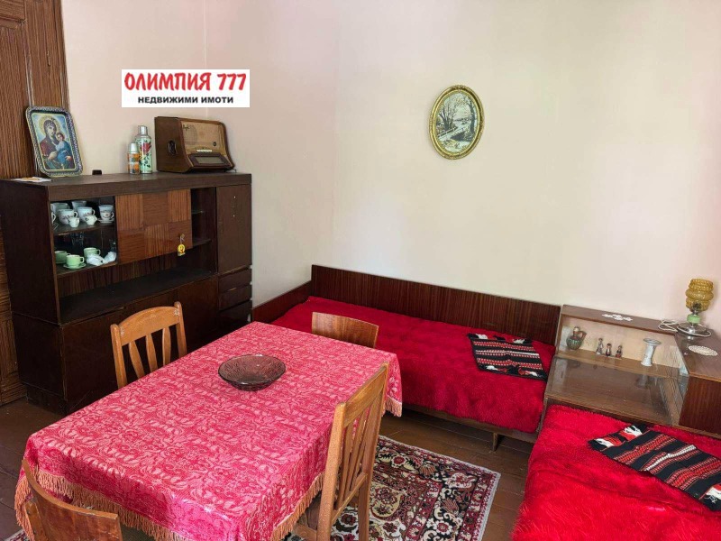 Продава  Етаж от къща град Плевен , Идеален център , 91 кв.м | 17332501 - изображение [3]