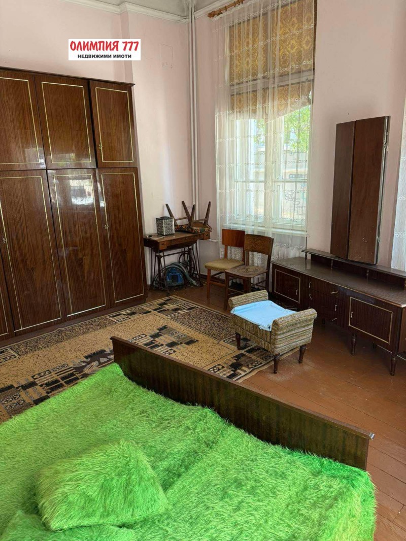 Продава  Етаж от къща град Плевен , Идеален център , 91 кв.м | 17332501 - изображение [6]