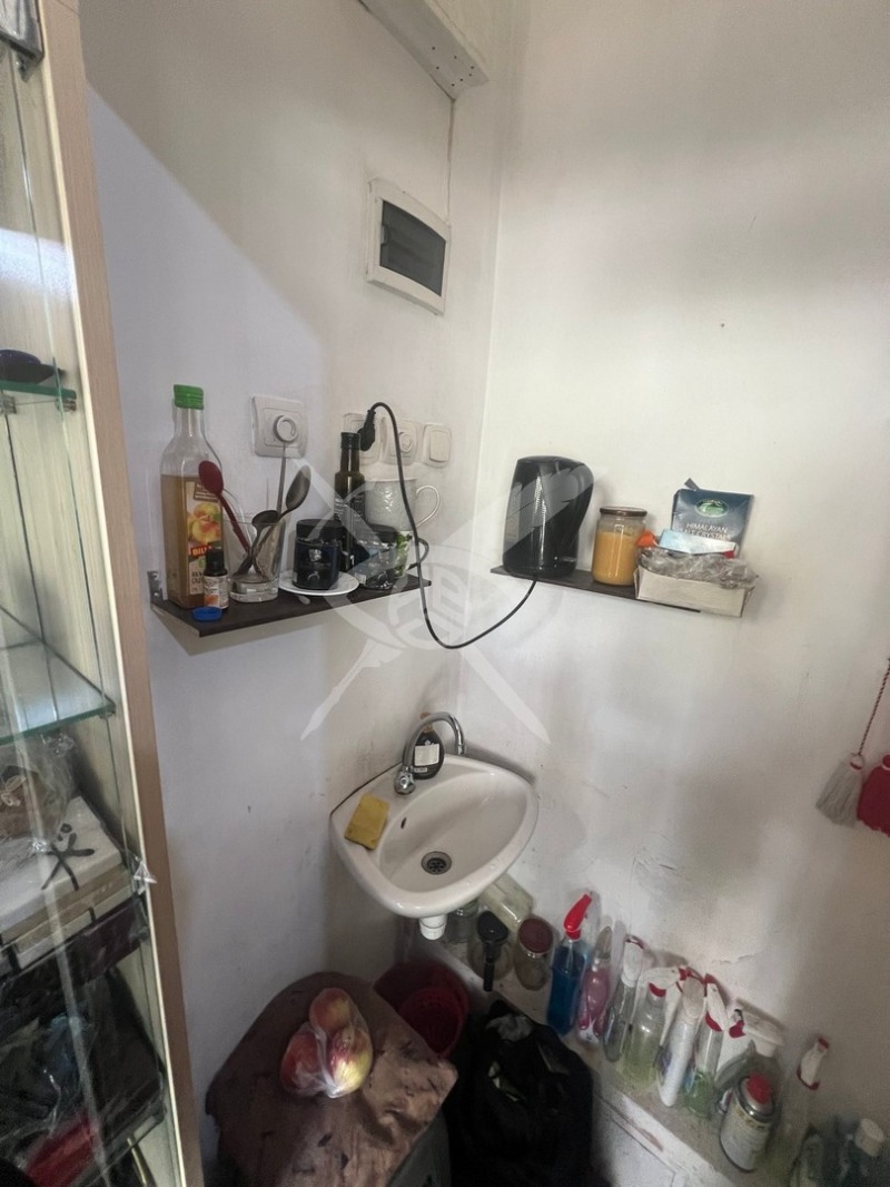 En venta  Comercio Sofia , Tsentar , 10 metros cuadrados | 96560370 - imagen [3]