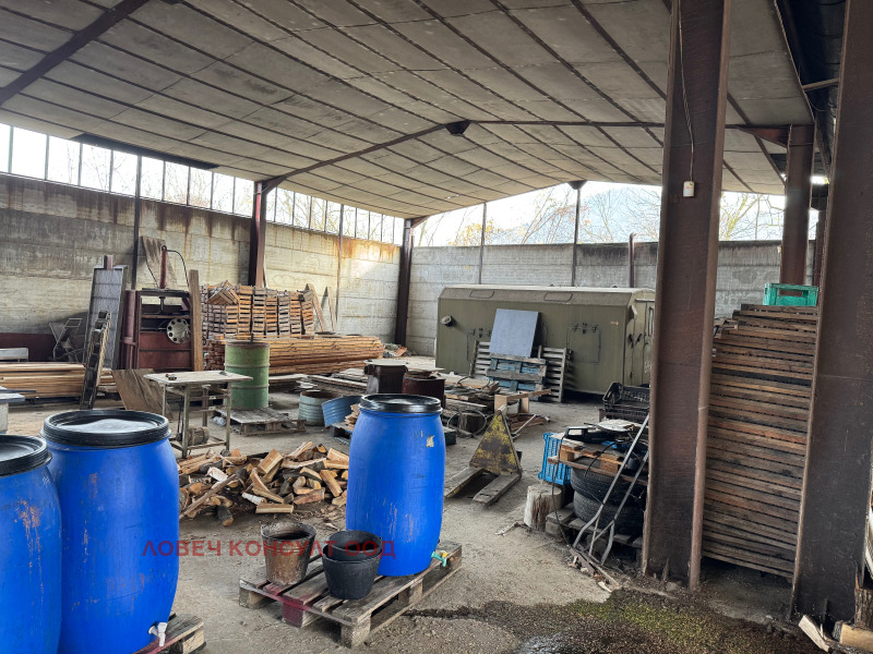 Продава ПРОМ. ПОМЕЩЕНИЕ, гр. Троян, област Ловеч, снимка 4 - Производствени сгради - 52731244