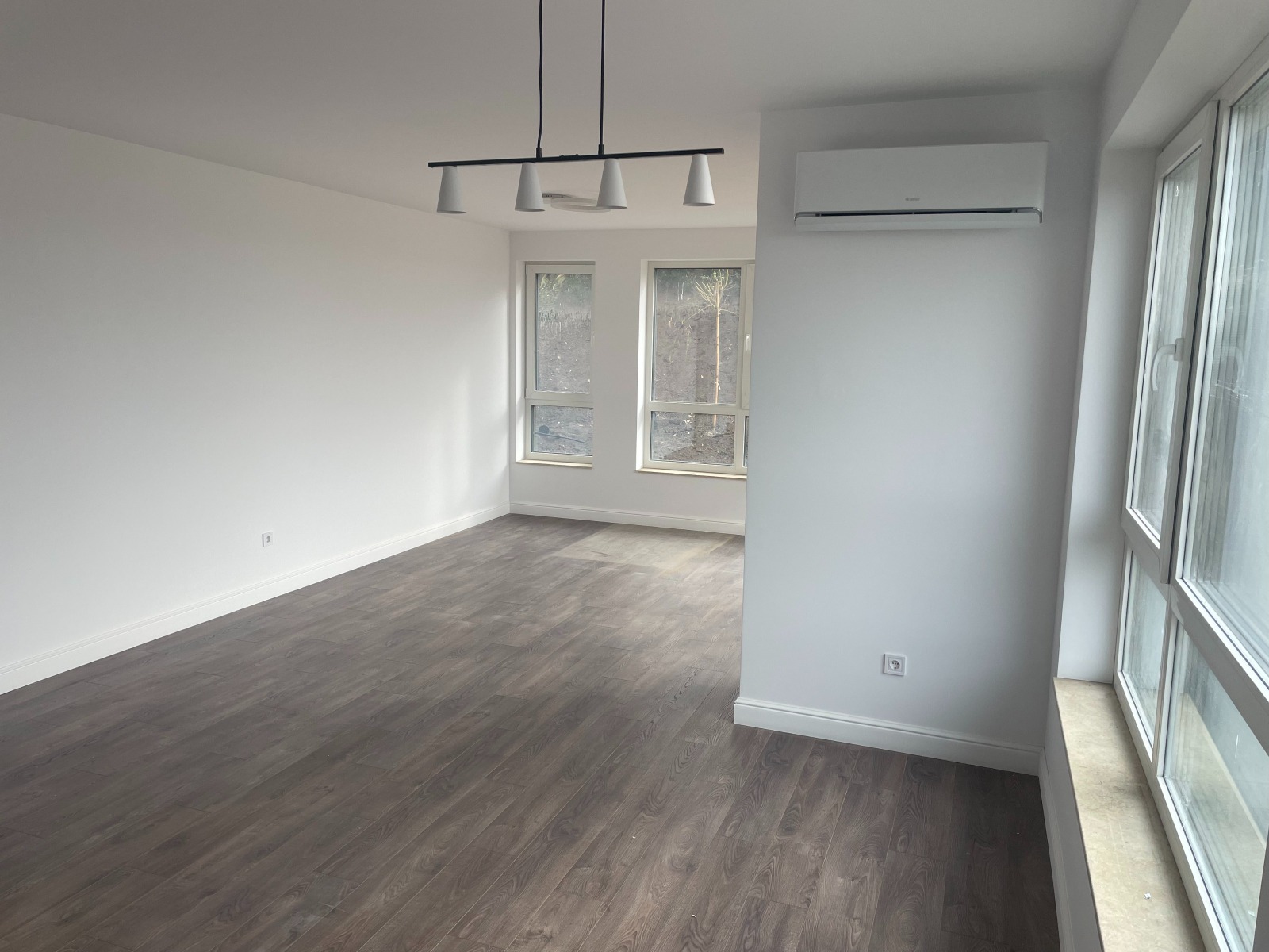 Продава 3-СТАЕН, гр. Варна, Изгрев, снимка 2 - Апартаменти - 52466023