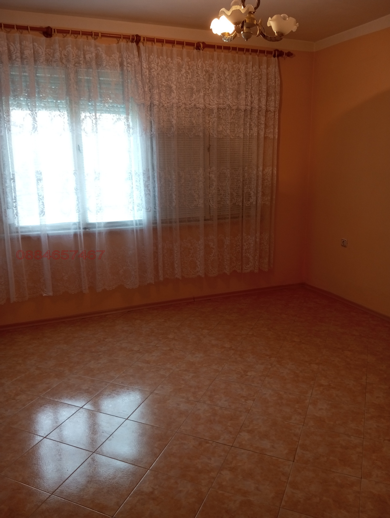 Продава МНОГОСТАЕН, гр. Ямбол, Център, снимка 9 - Апартаменти - 55099826