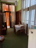 Продава ЕТАЖ ОТ КЪЩА, град Плевен, Идеален център • 160000 € • 63232343 — Holmes.bg