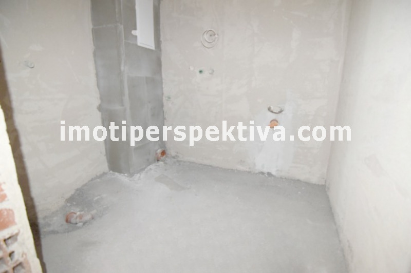 Продава МНОГОСТАЕН, гр. Пловдив, Кючук Париж, снимка 13 - Апартаменти - 54869331