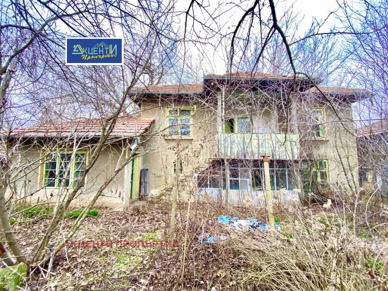 Продава КЪЩА, с. Иванча, област Велико Търново, снимка 3 - Къщи - 45451585