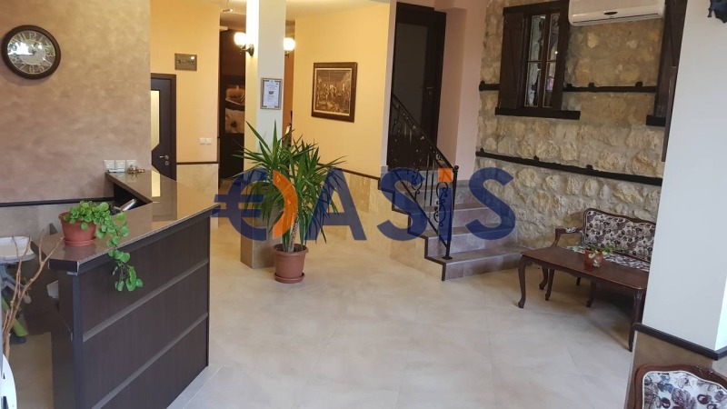 Продава ХОТЕЛ, с. Кошарица, област Бургас, снимка 3 - Хотели - 53118572