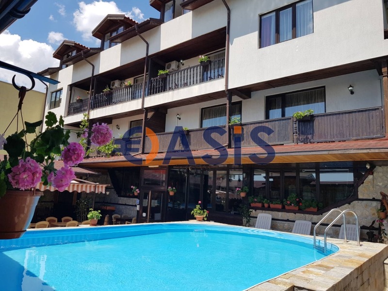 Продава ХОТЕЛ, с. Кошарица, област Бургас