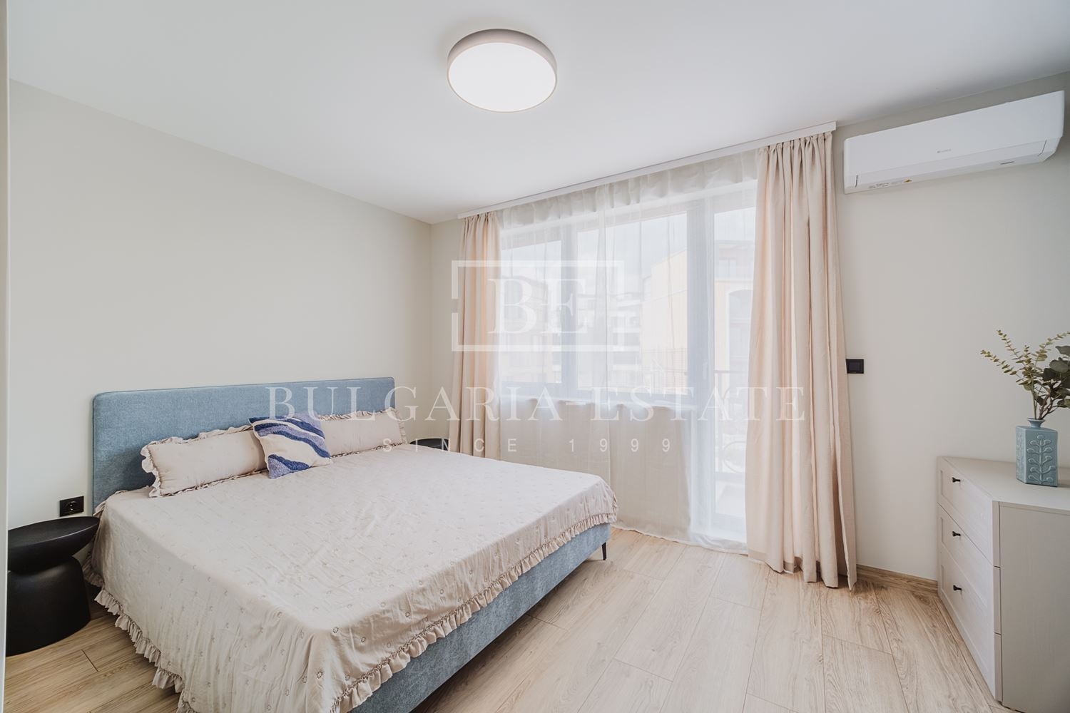 Продава 3-СТАЕН, гр. Варна, к.к. Св.Св. Константин и Елена, снимка 10 - Апартаменти - 54283567