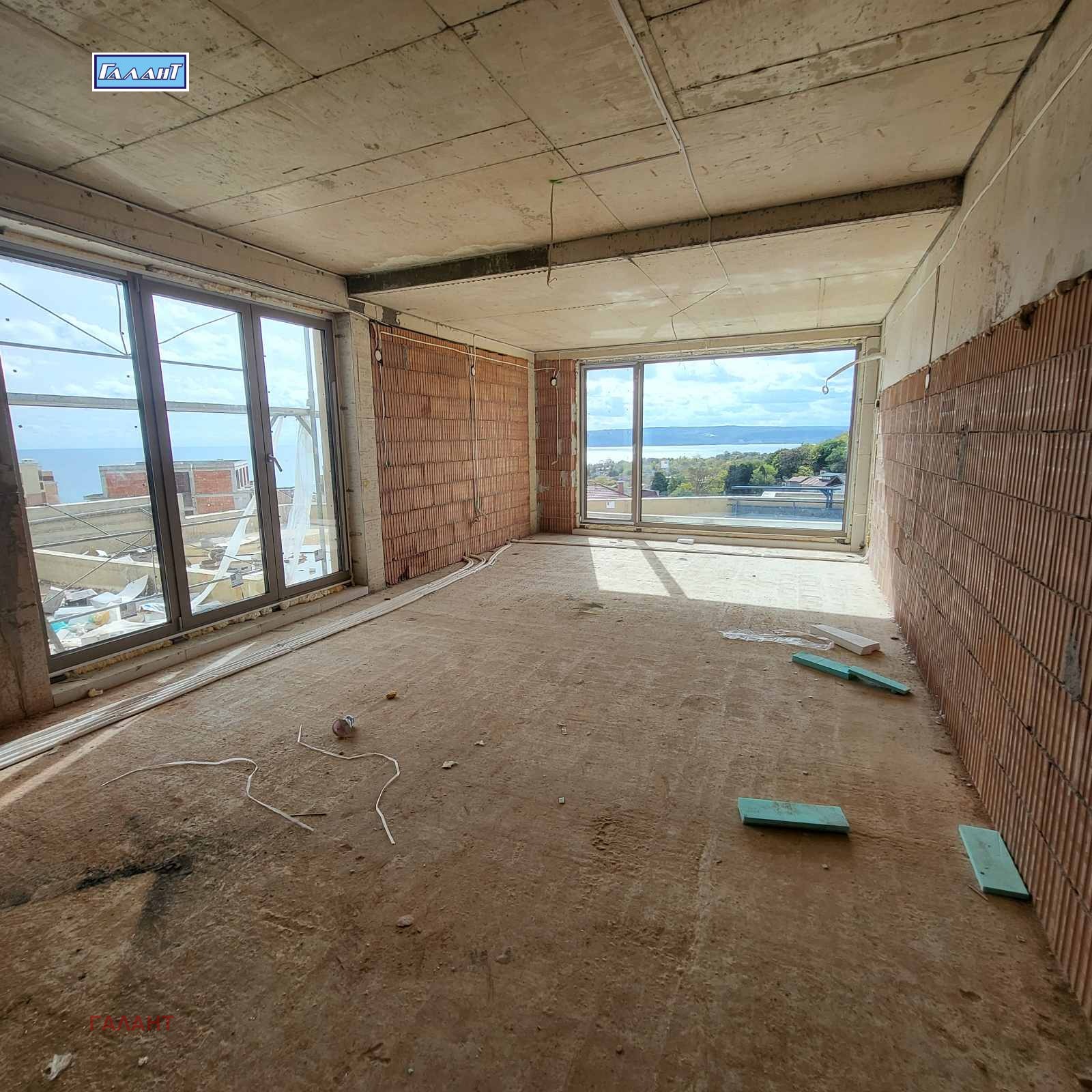 Продава 4-СТАЕН, гр. Варна, Бриз, снимка 3 - Апартаменти - 54563249