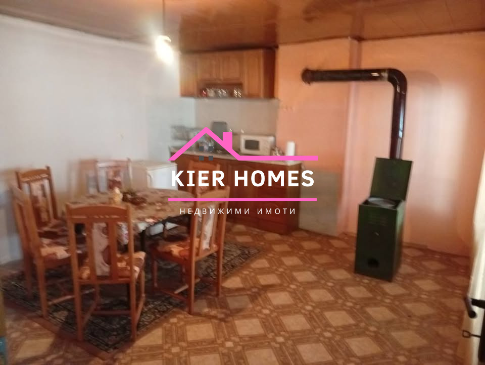 Продава КЪЩА, с. Динево, област Хасково, снимка 12 - Къщи - 54274624