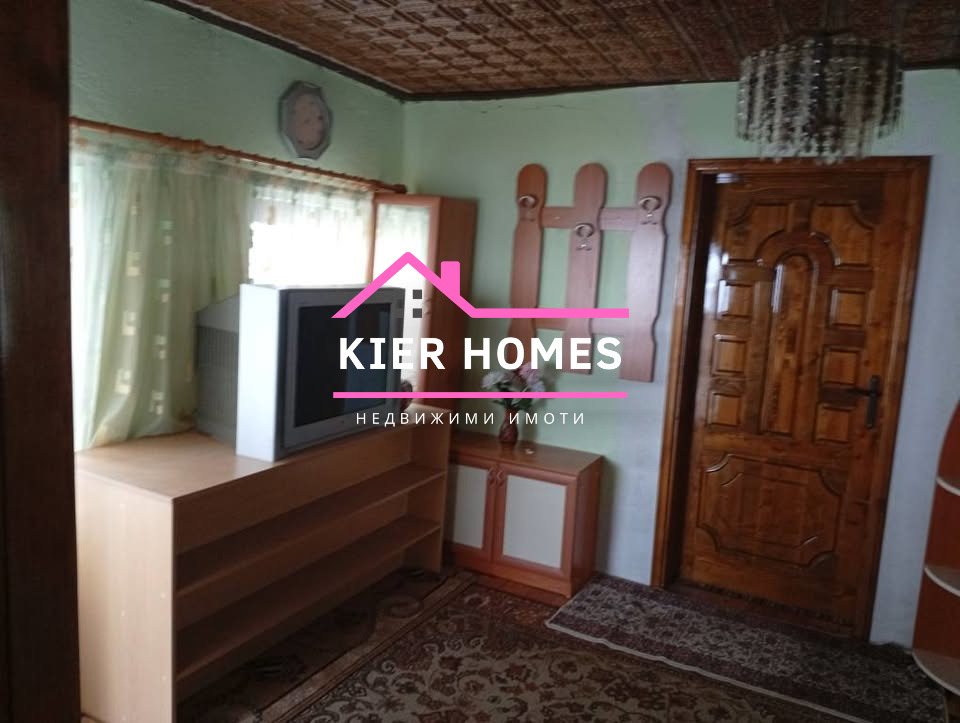 Продава КЪЩА, с. Динево, област Хасково, снимка 9 - Къщи - 54274624