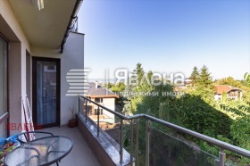 1 quarto Boiana, Sofia