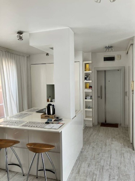 Продава  2-стаен град Пловдив , Кършияка , 70 кв.м | 75111304