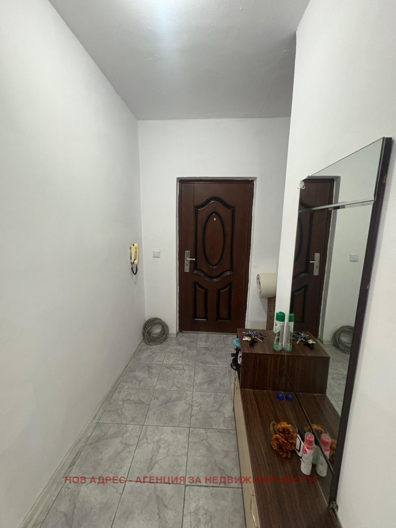 Продава  3-стаен град Търговище , Запад 3 , 76 кв.м | 12745300 - изображение [9]