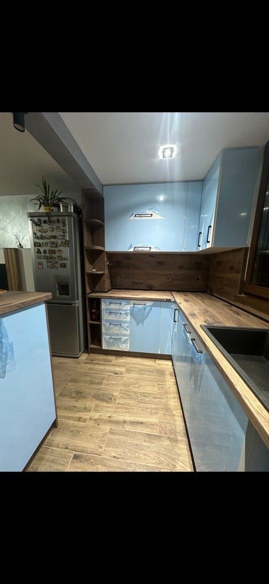 Продава 3-СТАЕН, гр. София, Света Троица, снимка 3 - Апартаменти - 53411240