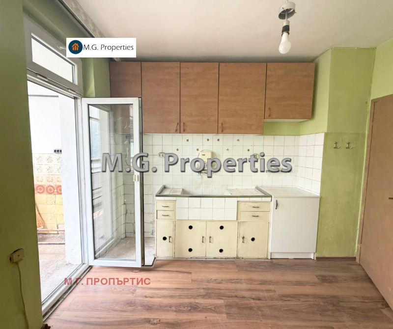 Продава  4-стаен град Варна , Зимно кино Тракия , 100 кв.м | 58484100 - изображение [5]