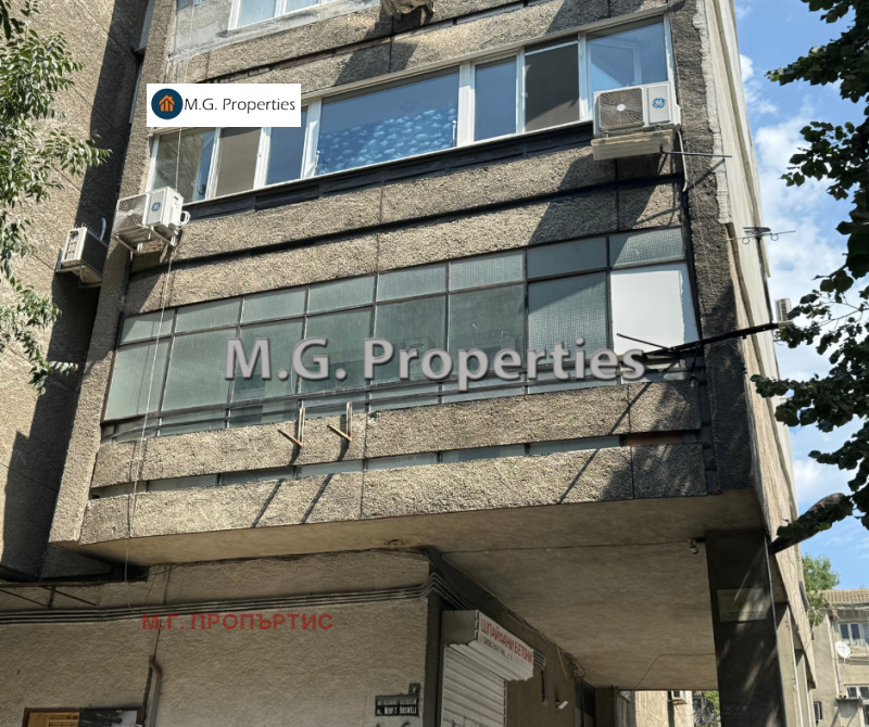Продава  4-стаен град Варна , Зимно кино Тракия , 100 кв.м | 58484100 - изображение [13]
