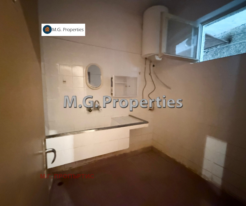 Продава  4-стаен град Варна , Зимно кино Тракия , 100 кв.м | 58484100 - изображение [9]