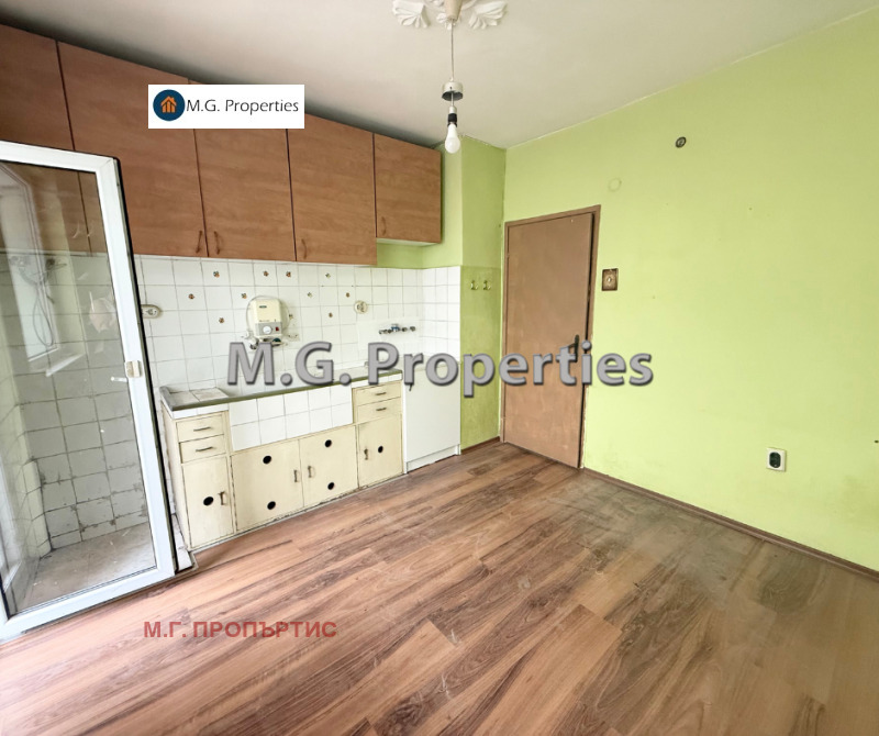 Продава  4-стаен град Варна , Зимно кино Тракия , 100 кв.м | 58484100 - изображение [4]