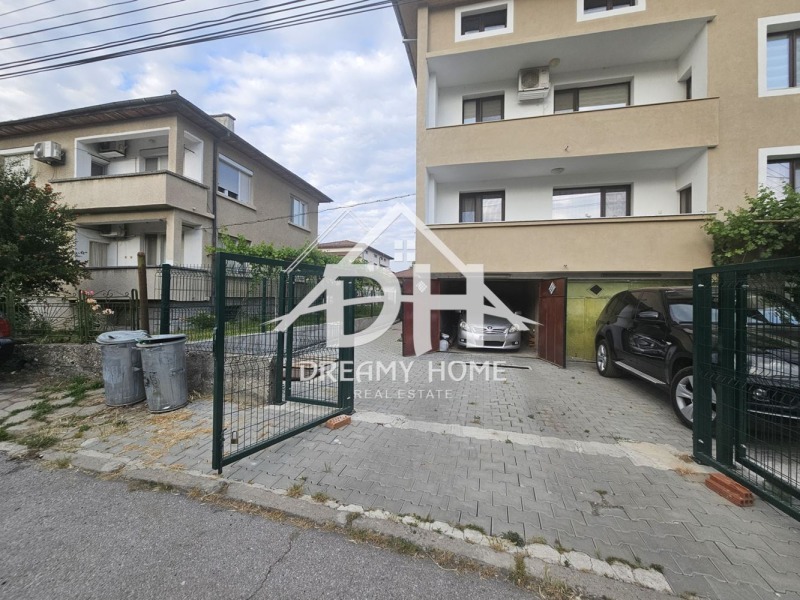 Продава  Етаж от къща град Кърджали , Студен кладенец , 269 кв.м | 39953793 - изображение [4]