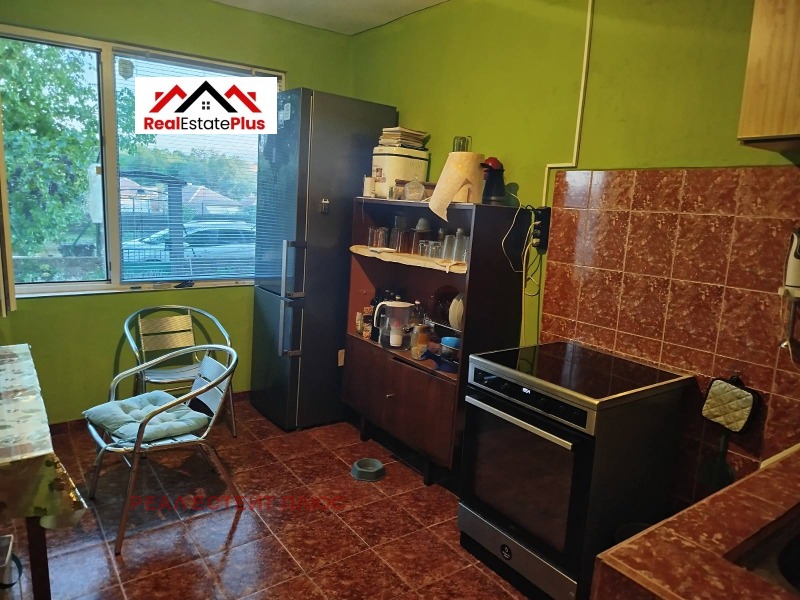 Till salu  Hus region Pleven , Grivica , 144 kvm | 24830404 - bild [6]