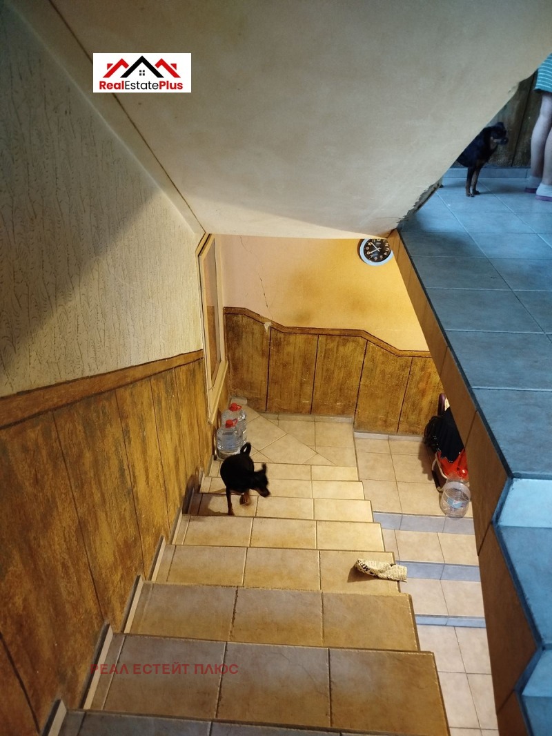 Till salu  Hus region Pleven , Grivica , 144 kvm | 24830404 - bild [8]