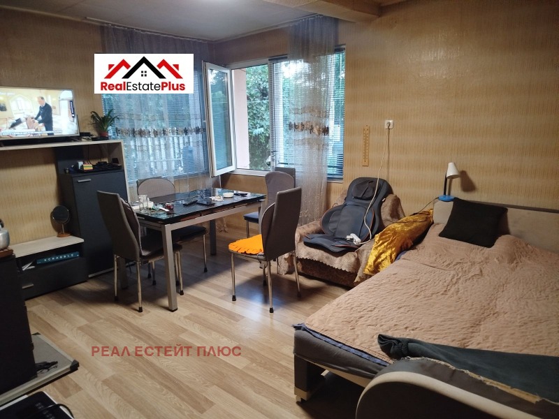 Till salu  Hus region Pleven , Grivica , 144 kvm | 24830404 - bild [5]