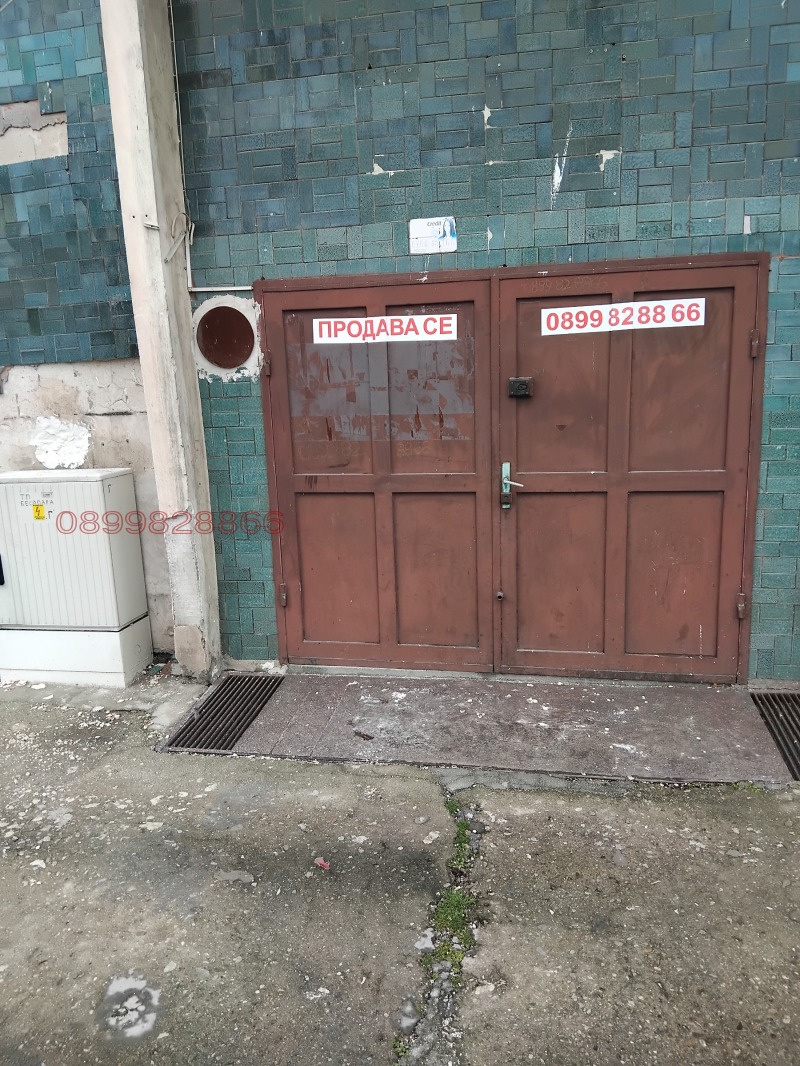 Продава ГАРАЖ, ПАРКОМЯСТО, гр. Пазарджик, Център