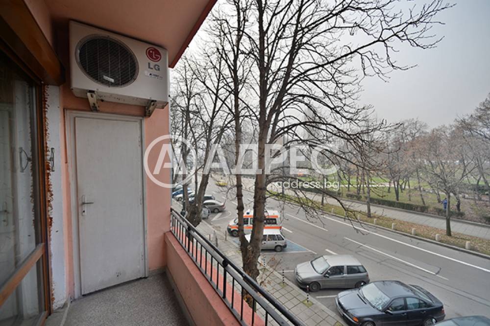 Продава 3-СТАЕН, гр. София, Център, снимка 3 - Апартаменти - 51598087