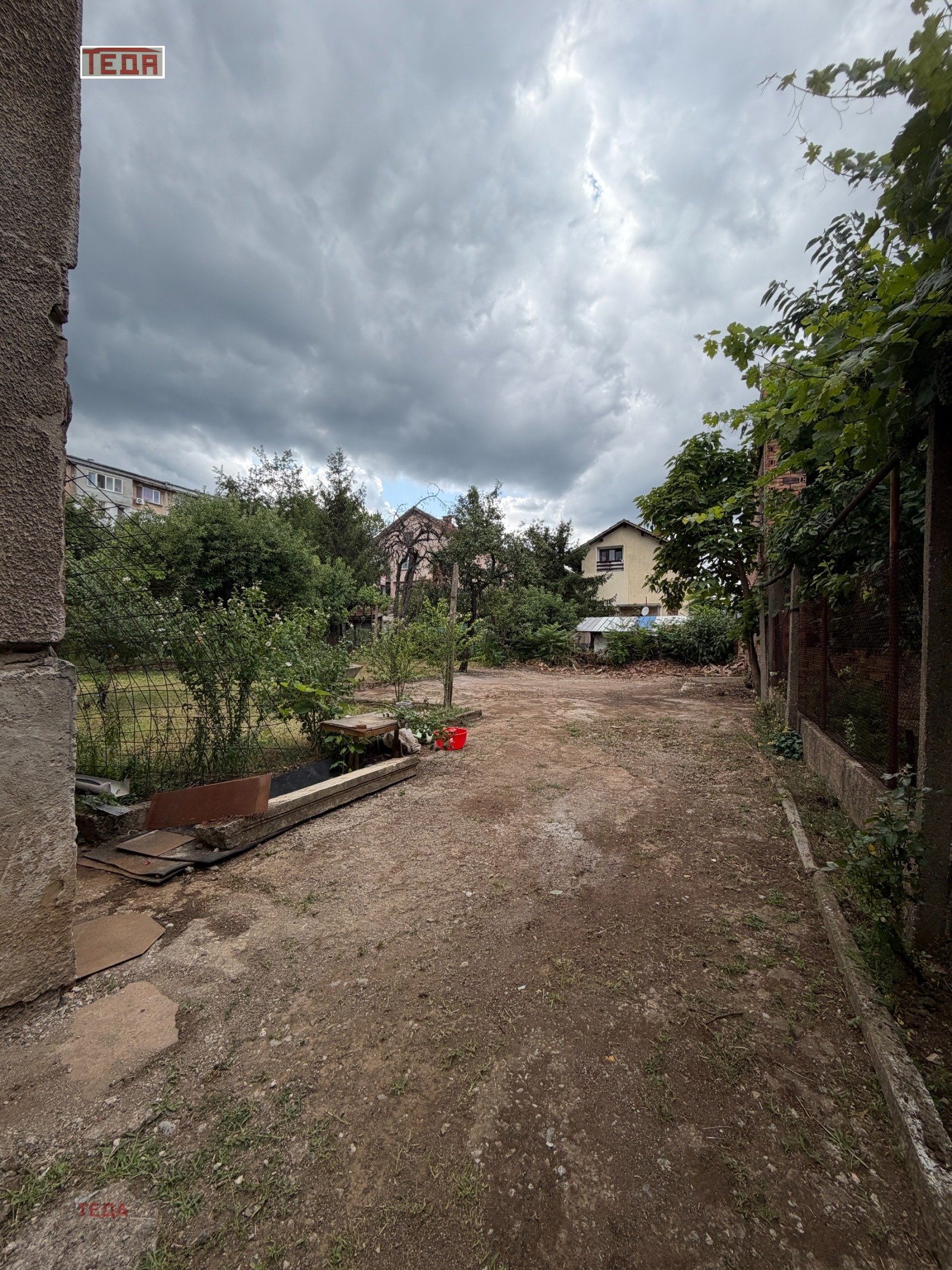 Продава КЪЩА, гр. Враца, Самуил, снимка 2 - Къщи - 55795607
