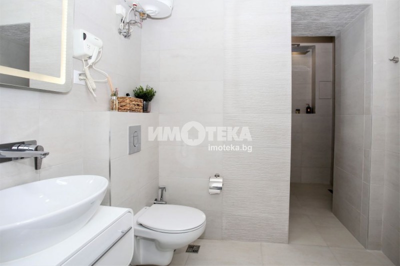 De vânzare  2 dormitoare Sofia , Țentâr , 97 mp | 96901539 - imagine [9]